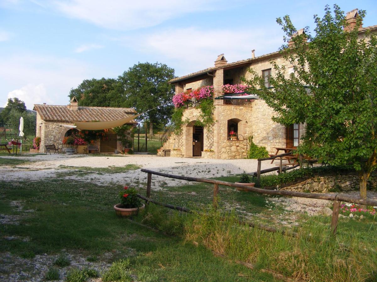 Agriturismo Podere Dell' Olmo Amelia Exterior foto